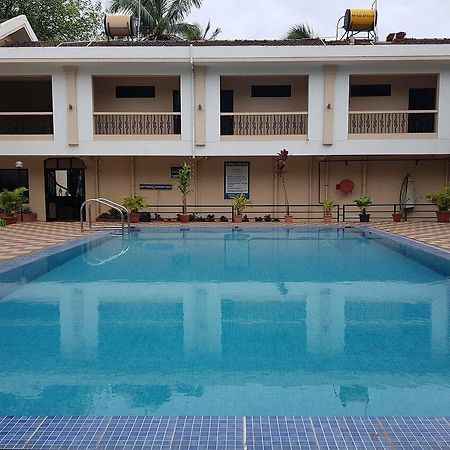 Serenity By The Sea Beach Resort Candolim Eksteriør bilde