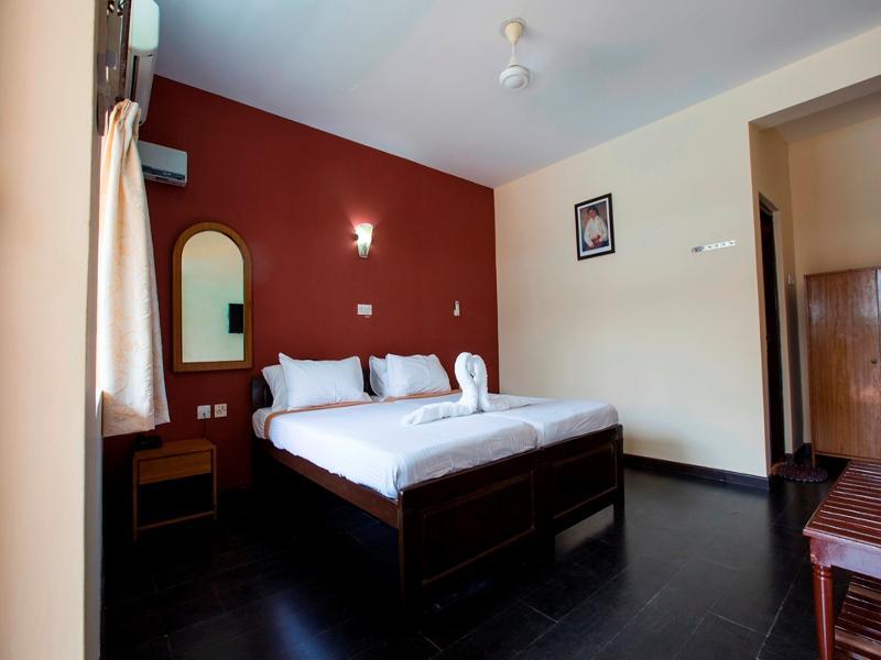 Serenity By The Sea Beach Resort Candolim Eksteriør bilde